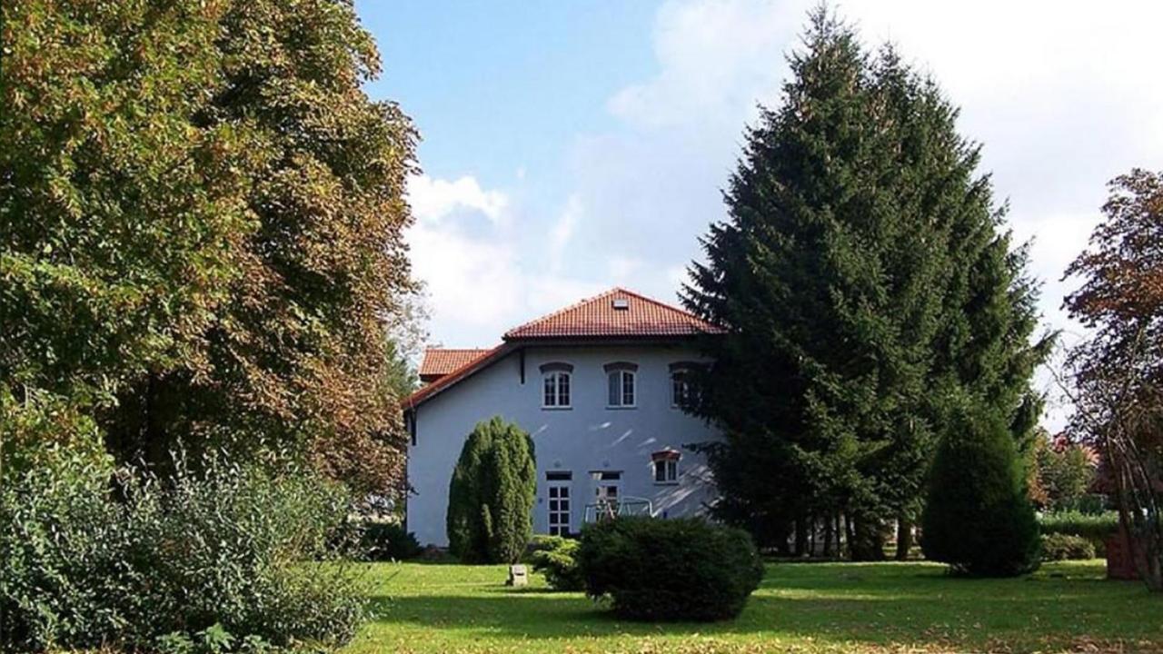 Готель Plesna Park Екстер'єр фото